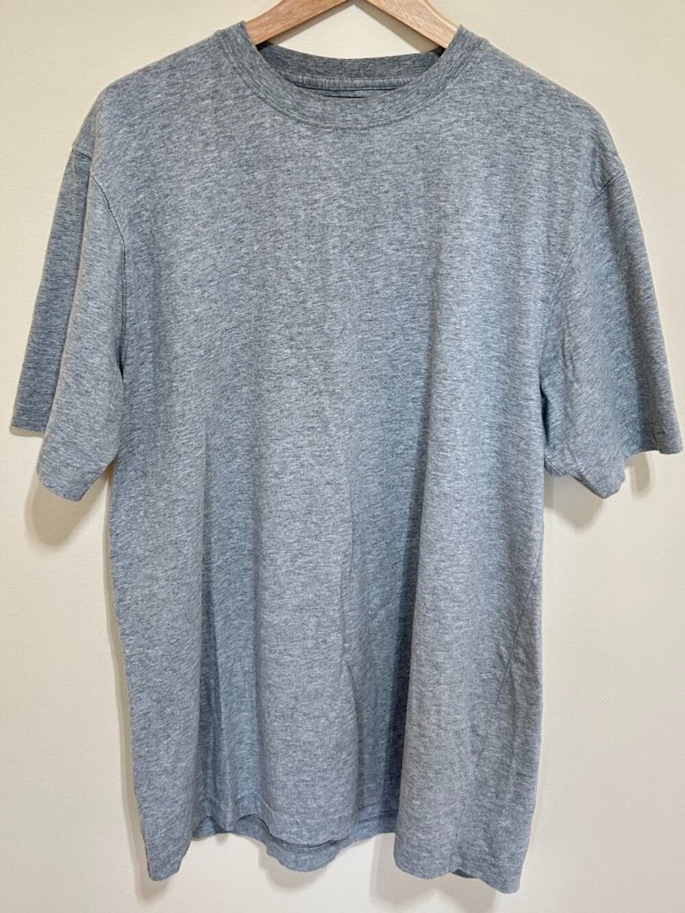 L.L. Bean Short Sleeve Crew Neck T-Shirt Heathered Gray Men's Size M